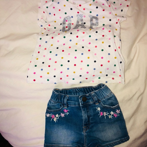 GAP Other - Baby Gap Little Girl Outfit